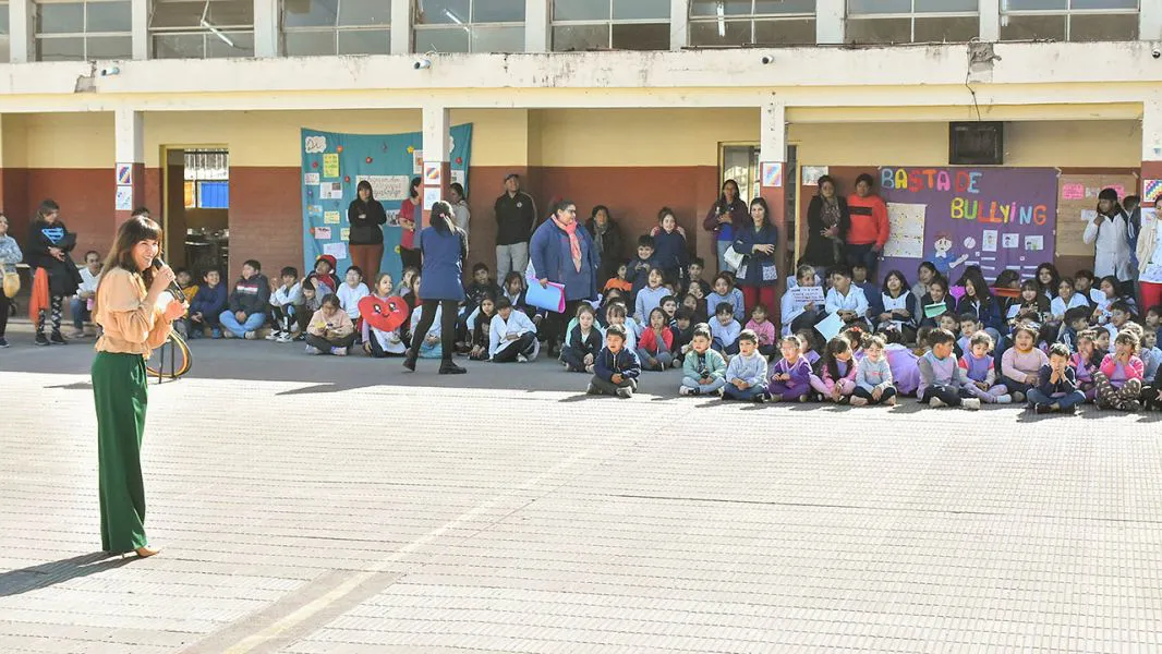 escolares bulling