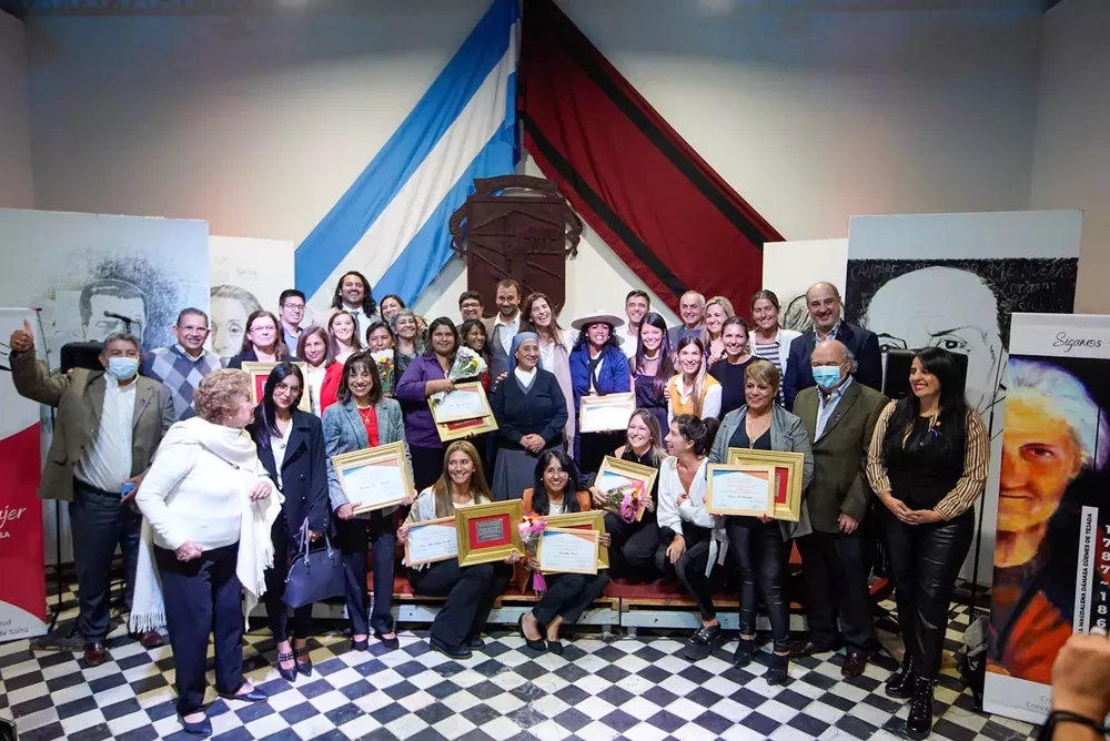 bettina-romero-distincion-macacha-guemes