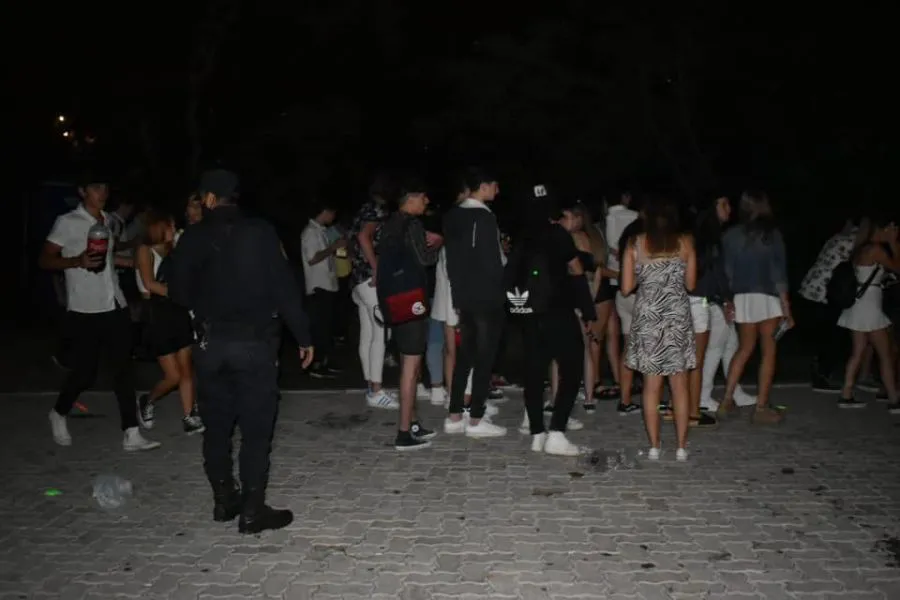 fiestas clandestinas