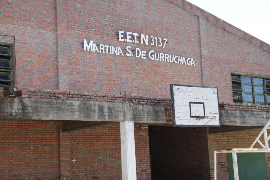escuela tec gurruchaga