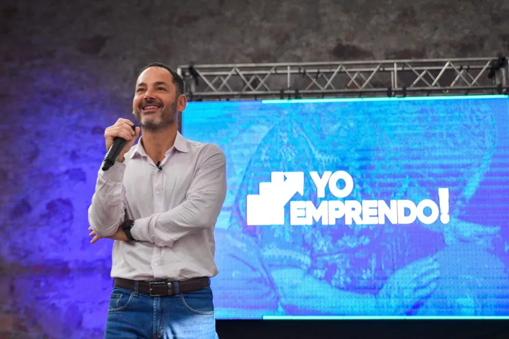 YO EMPRENDO