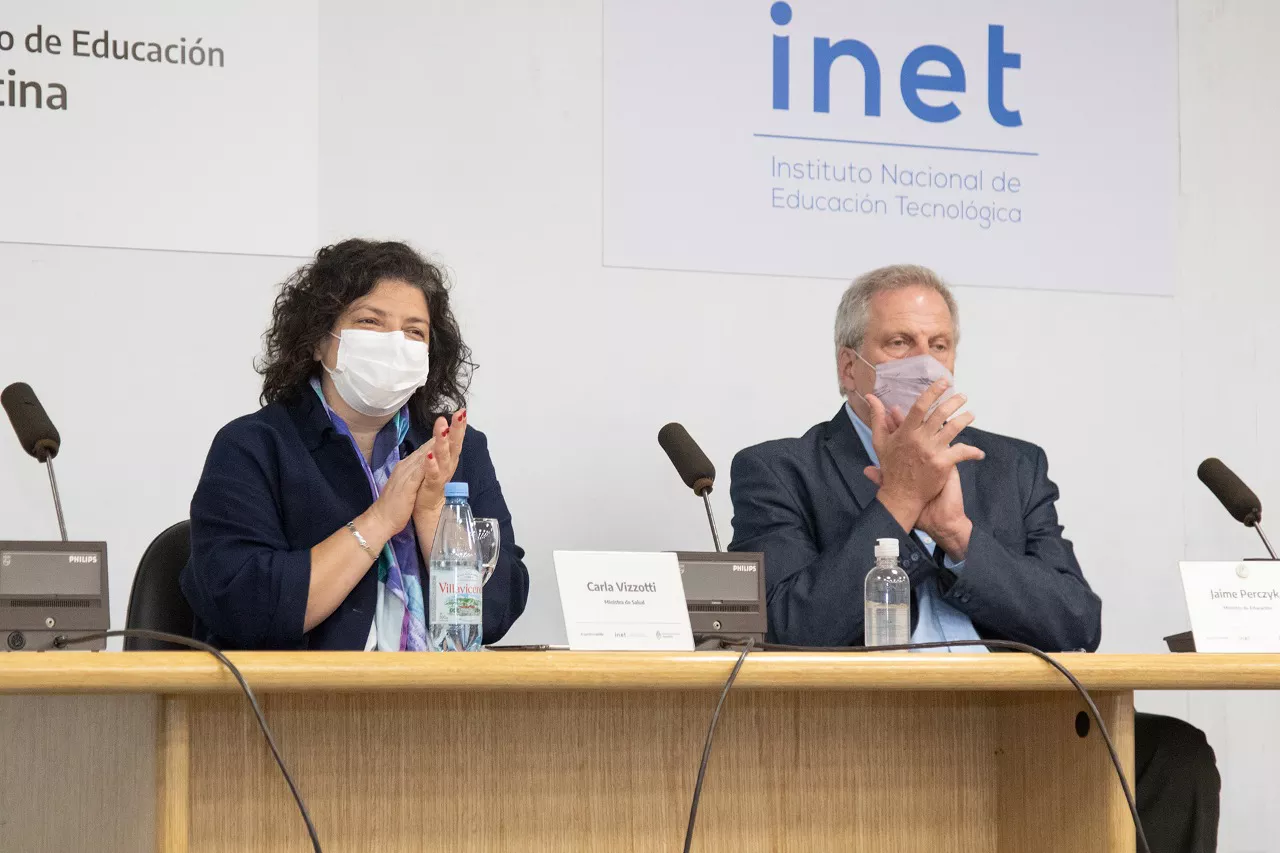 Carla Vizzotti y Jaime Perczyk